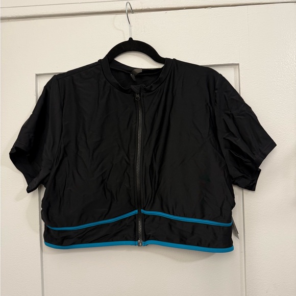 torrid Other - BNWT Short Sleeve Swim Top by Torrid